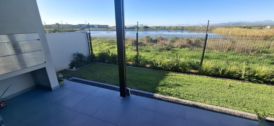 To Let 3 Bedroom Property for Rent in Groot Phesantekraal Estate Western Cape